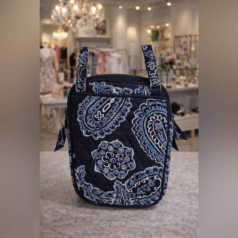NWOT- Vera Bradley mini hipster Blue bandanna Crossbody Bag - Picture 4 of 7